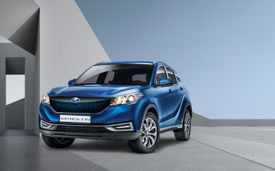 גלה את העתיד של כלי רכב חשמליים עם SERES 3 EV