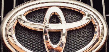 סמל טויוטה: ההיסטוריה, המשמעות והעיצוב שמאחורי שלושת האליפסות