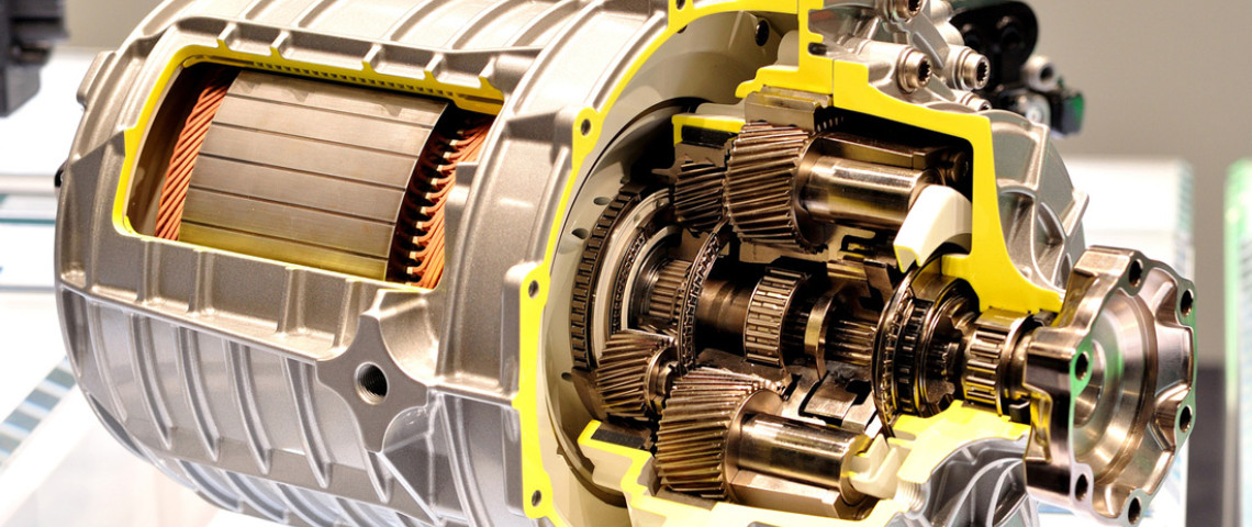 איך פועל מנוע ברכב חשמלי